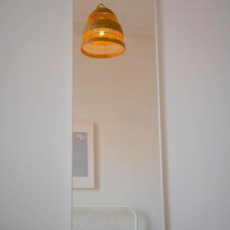 Rooms On Calcada Do Combro, Best Location Lisbon Exterior photo