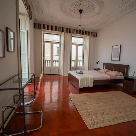 Rooms On Calcada Do Combro, Best Location Lisbon Exterior photo
