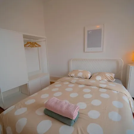 Rooms On Calcada Do Combro, Best Location Lisbon Exterior photo