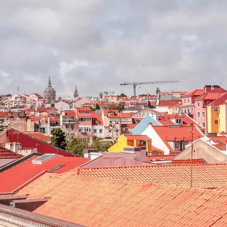 Rooms On Calcada Do Combro, Best Location Lisbon Exterior photo