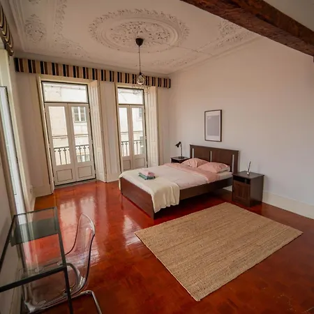 Rooms On Calcada Do Combro, Best Location Lisbon Exterior photo