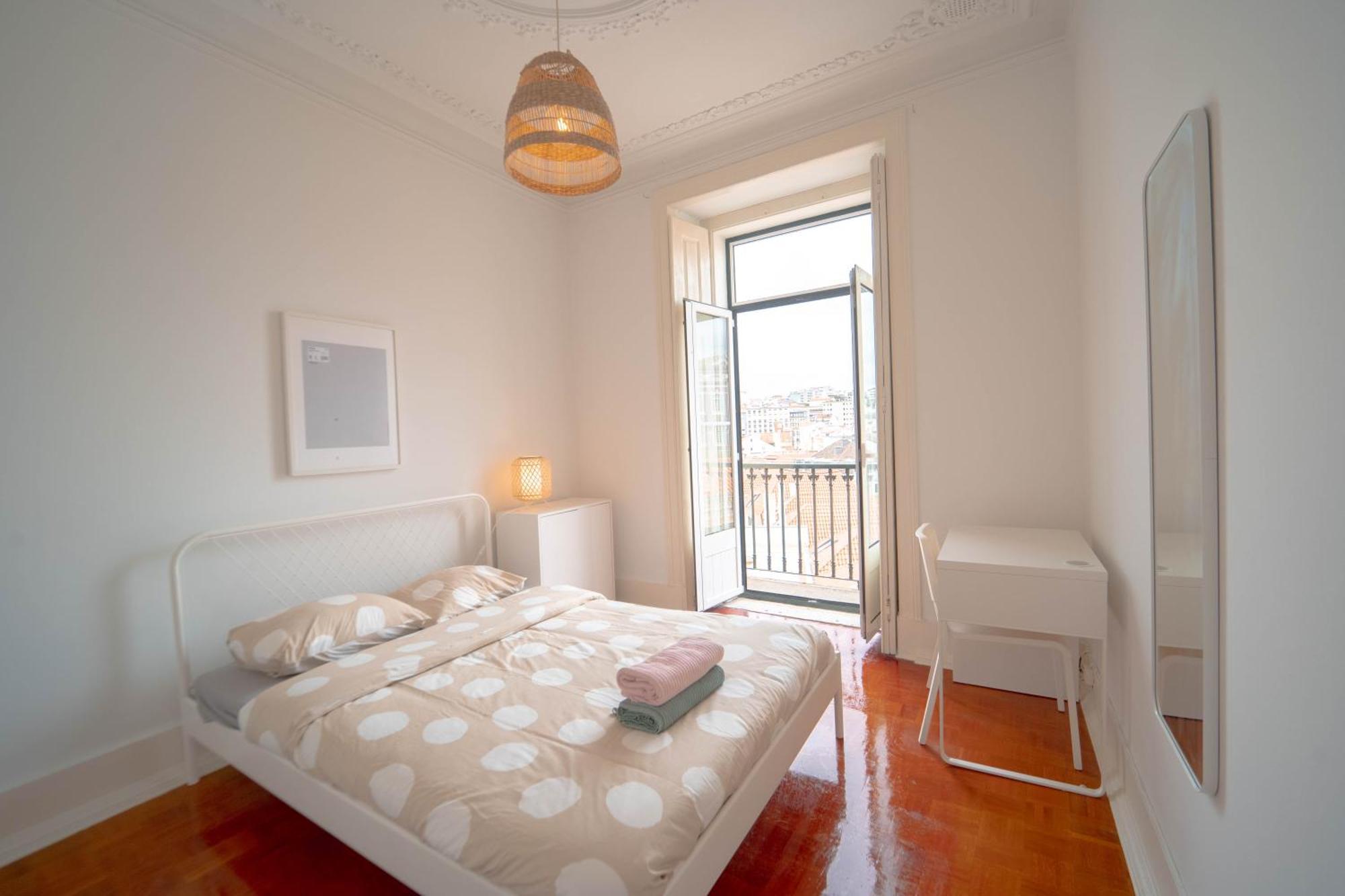 Homestay On Calcada Do Combro, Location Lisbon